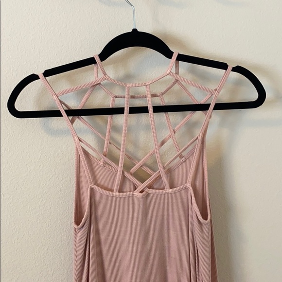 Soft mauve strappy tank top - Picture 2 of 3